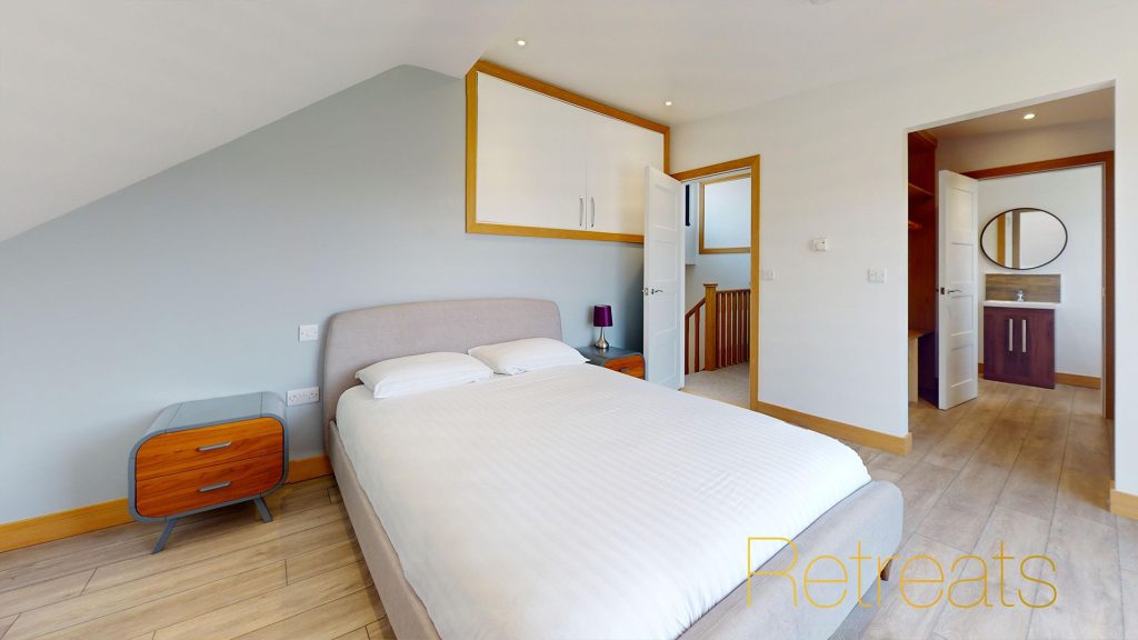 Bedroom 5 Dressing Area at Abersoch Holiday House
